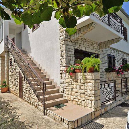 App & Rooms Rovinj 1068 Exterior photo