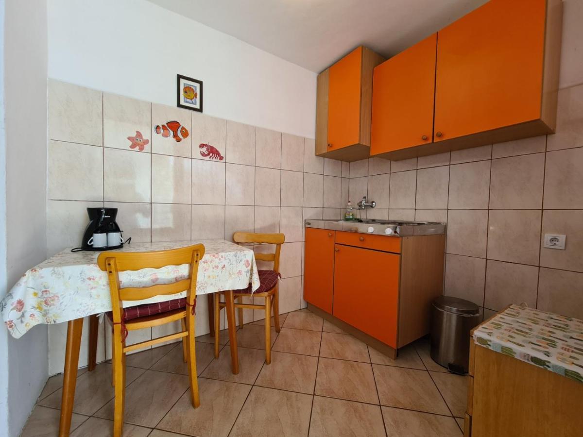App & Rooms Rovinj 1068 Exterior photo