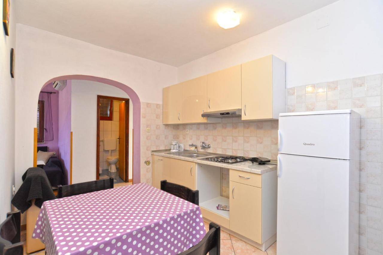 App & Rooms Rovinj 1068 Exterior photo