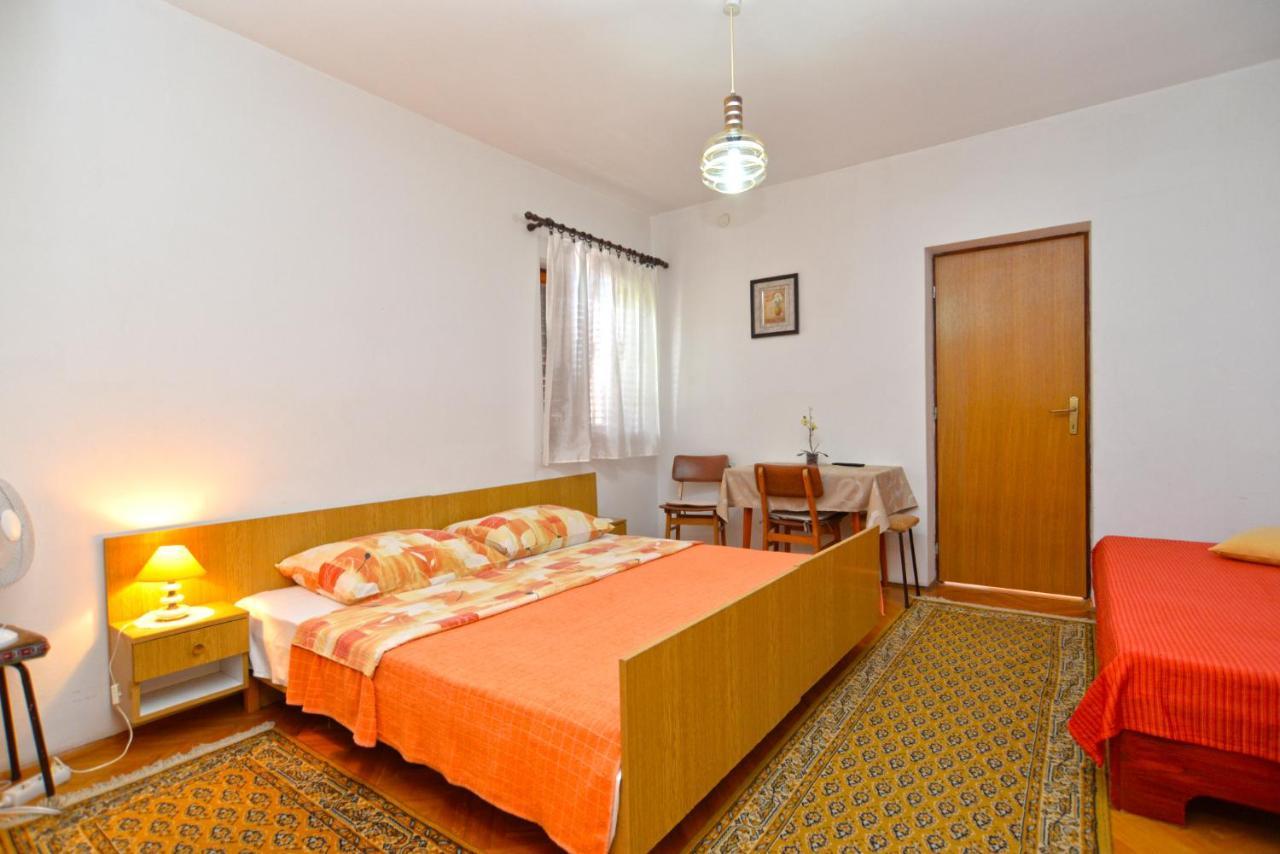 App & Rooms Rovinj 1068 Exterior photo