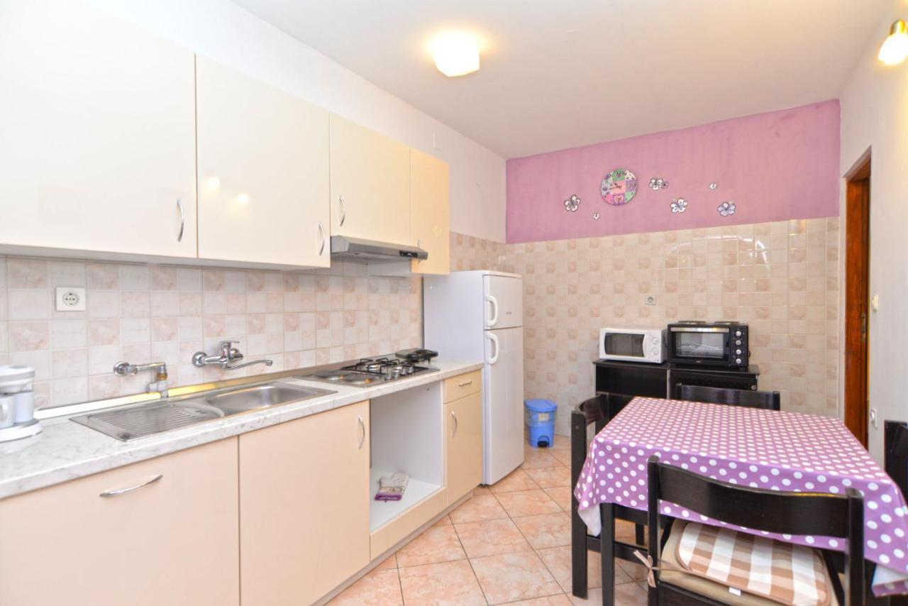 App & Rooms Rovinj 1068 Exterior photo
