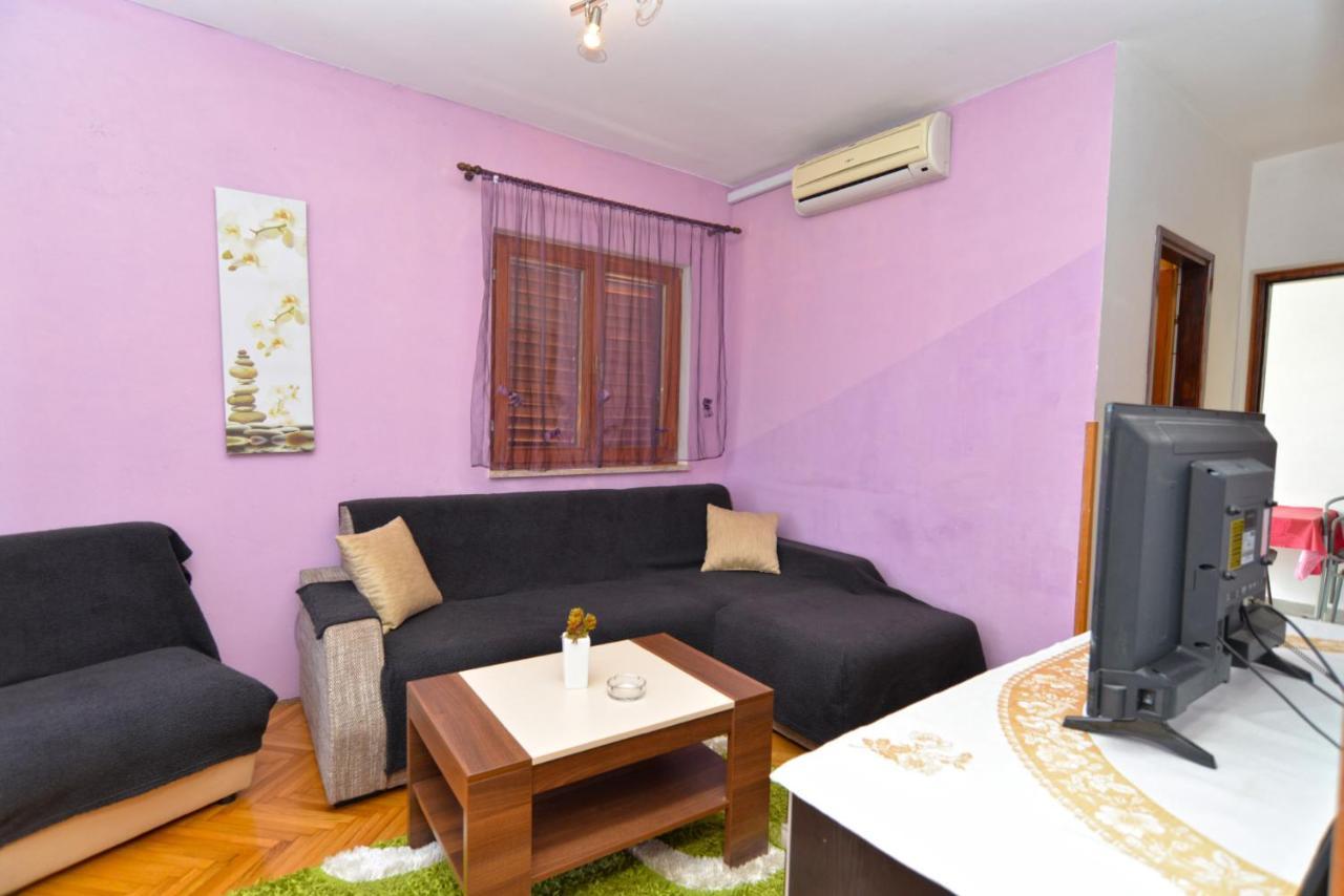 App & Rooms Rovinj 1068 Exterior photo